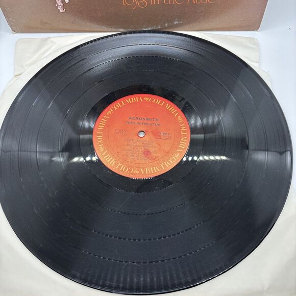 Aerosmith ~Toys in the Attic~ Vinyl Columbia JC 33479 1976 - GRG Tested - Picture 2 of 7